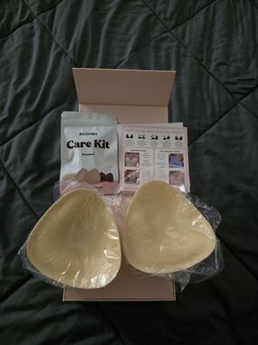 Boomba Breast Inserts with Care Kit